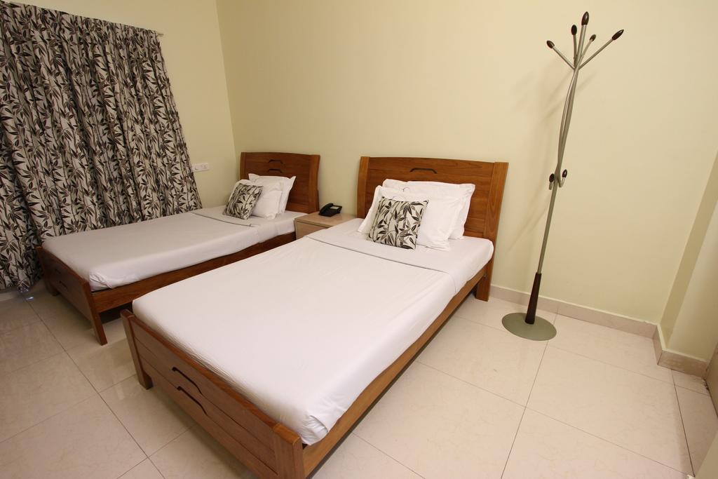Bed & Breakfast Maxi Stay - Royapettah *